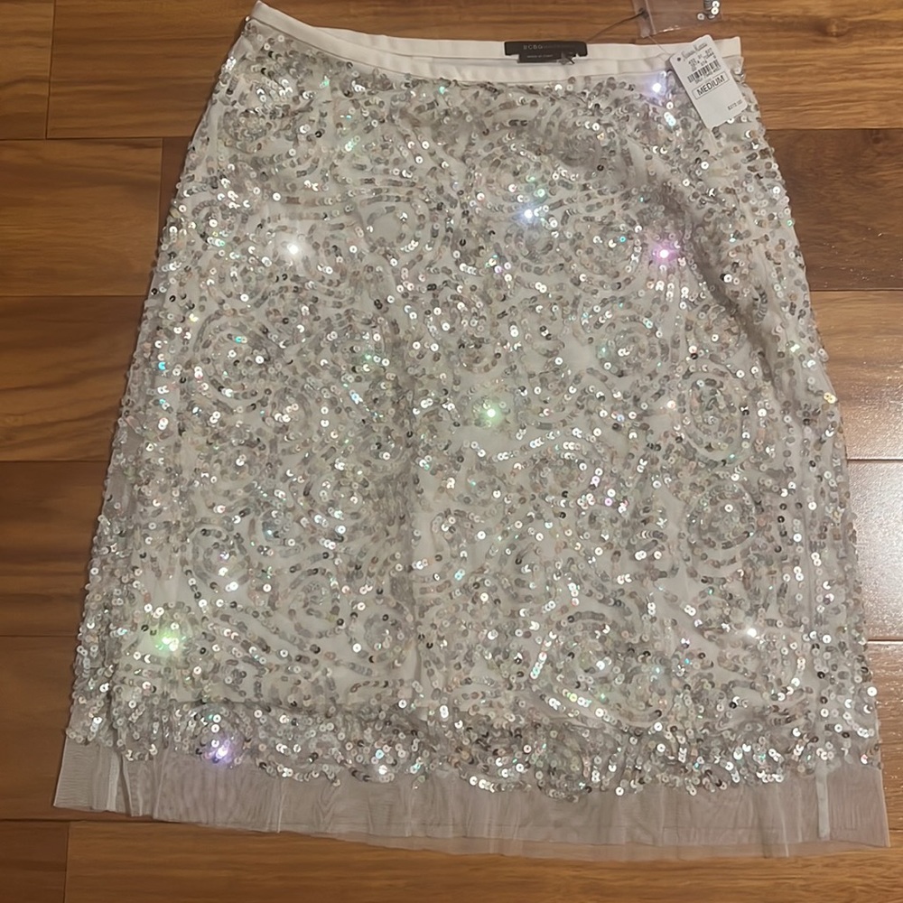 NWT NEIMAN MARCUS SKIRT